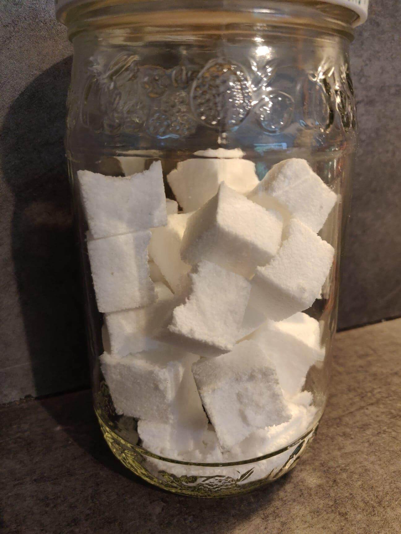 Deuxième image de la recette Pastilles WC