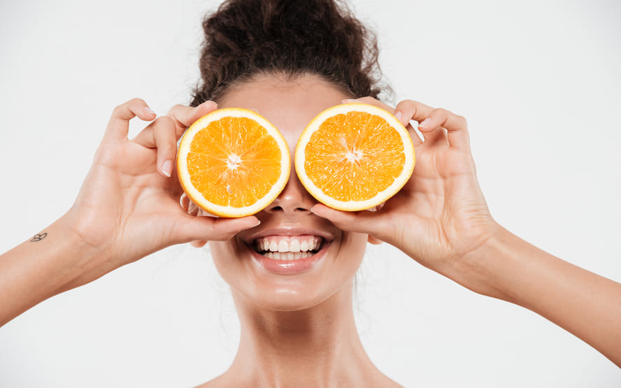 7 maneiras impressionantes de a vitamina C beneficiar seu corpo