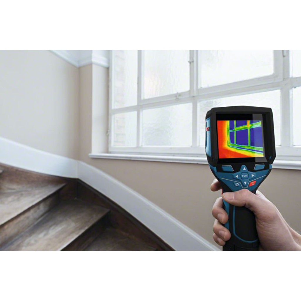 Откриване на влага в стена с термокамера FLIR MR277