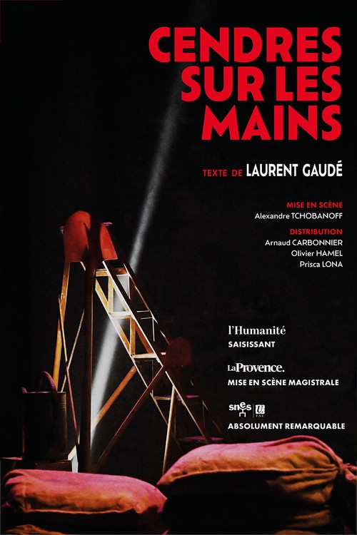 Cendres sur les mains