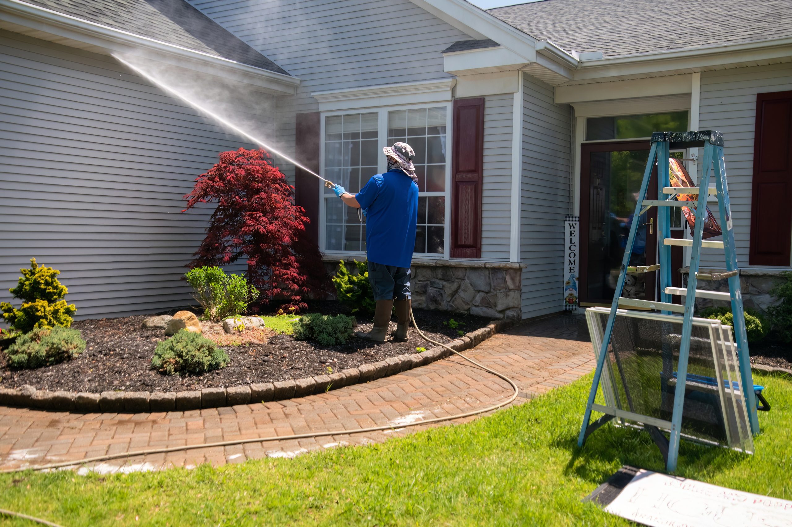 Professional power washing and pressure washing service in Southern California