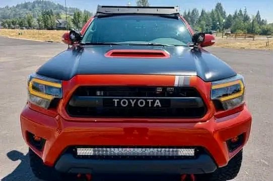 2015 TOYOTA Tacoma