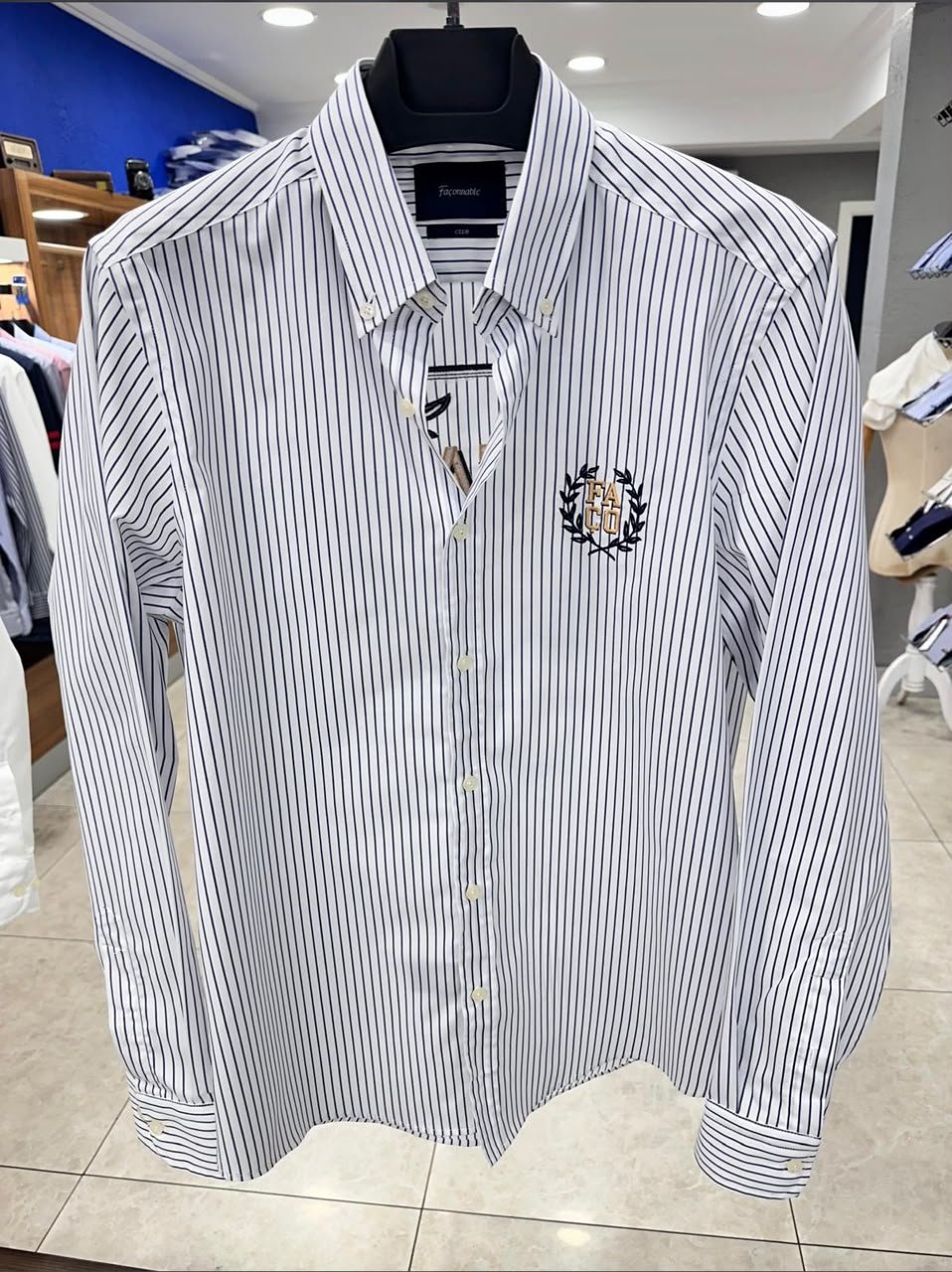 Chemise mixte à motifs variés, image 5