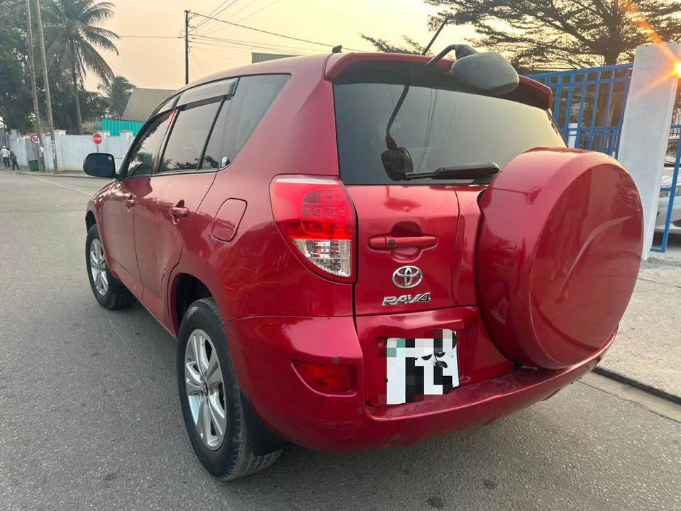 Toyota RAV4 2009 version japonaise, image 6