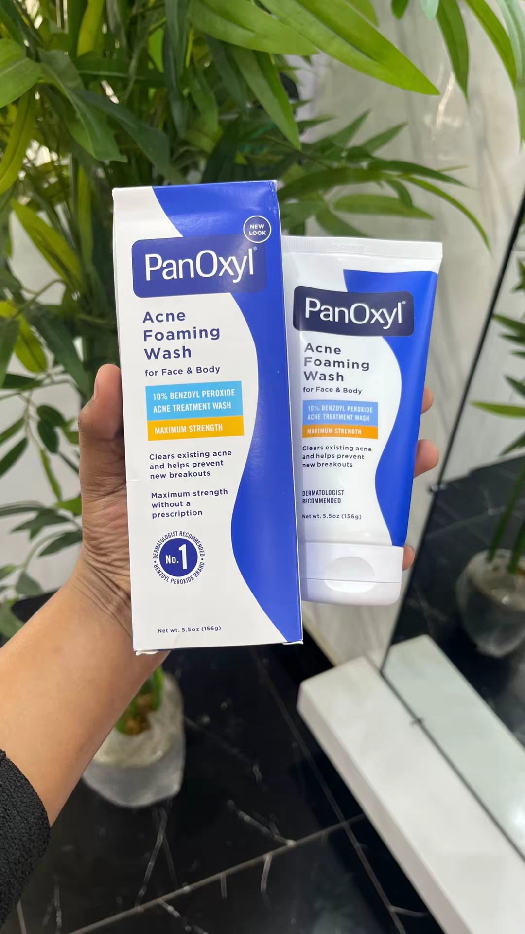 Produits de soin de la peau - PanOxyl et La Roche-Posay