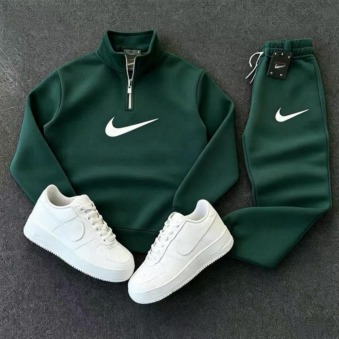 Ensemble de sport Nike élégant, image 3