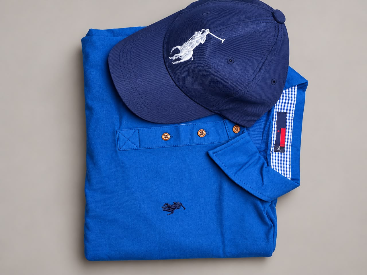Polo et casquette de qualité, image 2