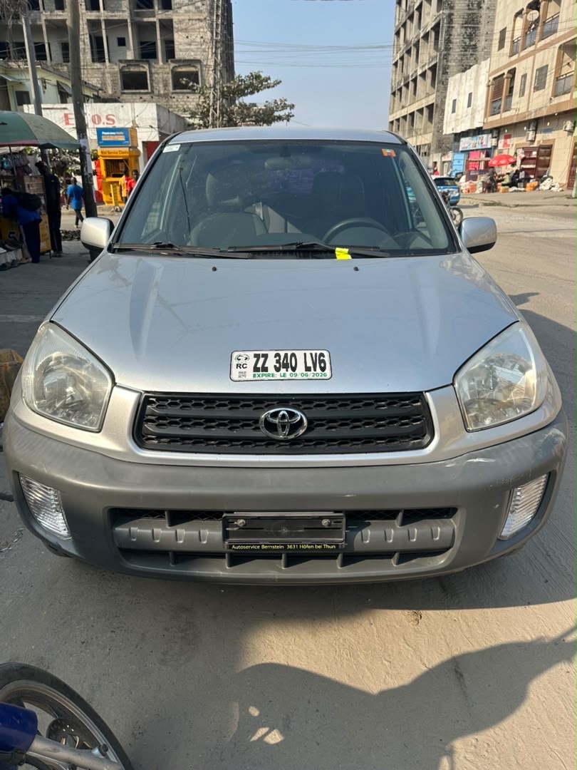 Toyota Rav 4 2009 en bon état, image 2