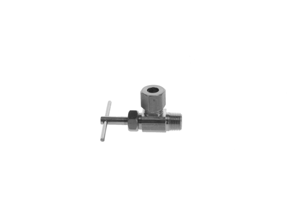 Needle valve angle 1/4comp x 1/8mip