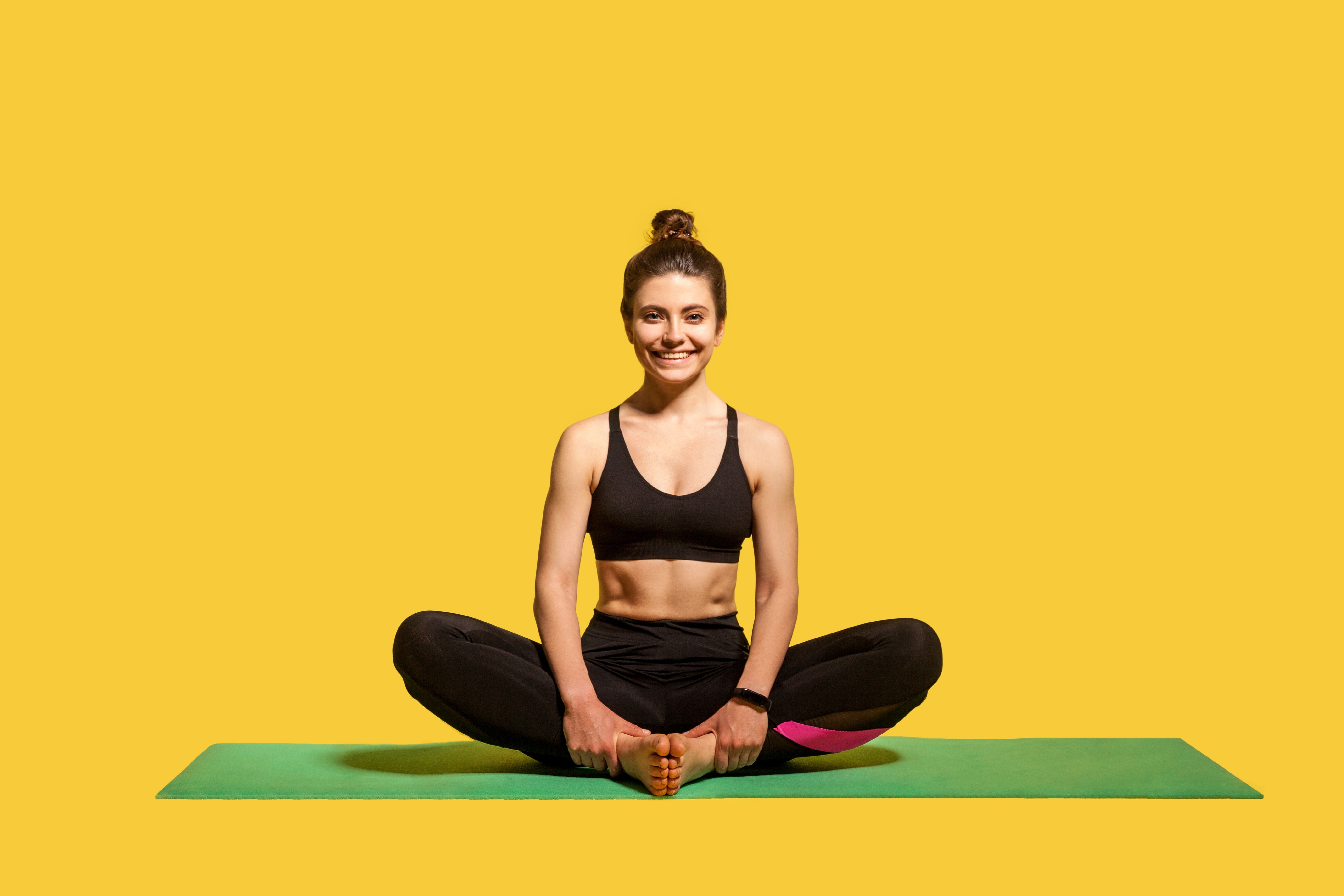 Beginner’s Yoga Guide: Poses, Benefits & 7-Day Plan