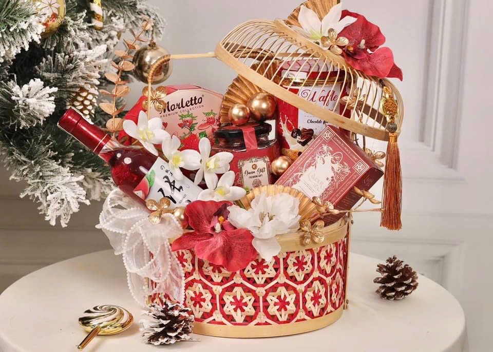 Round Bamboo Basket