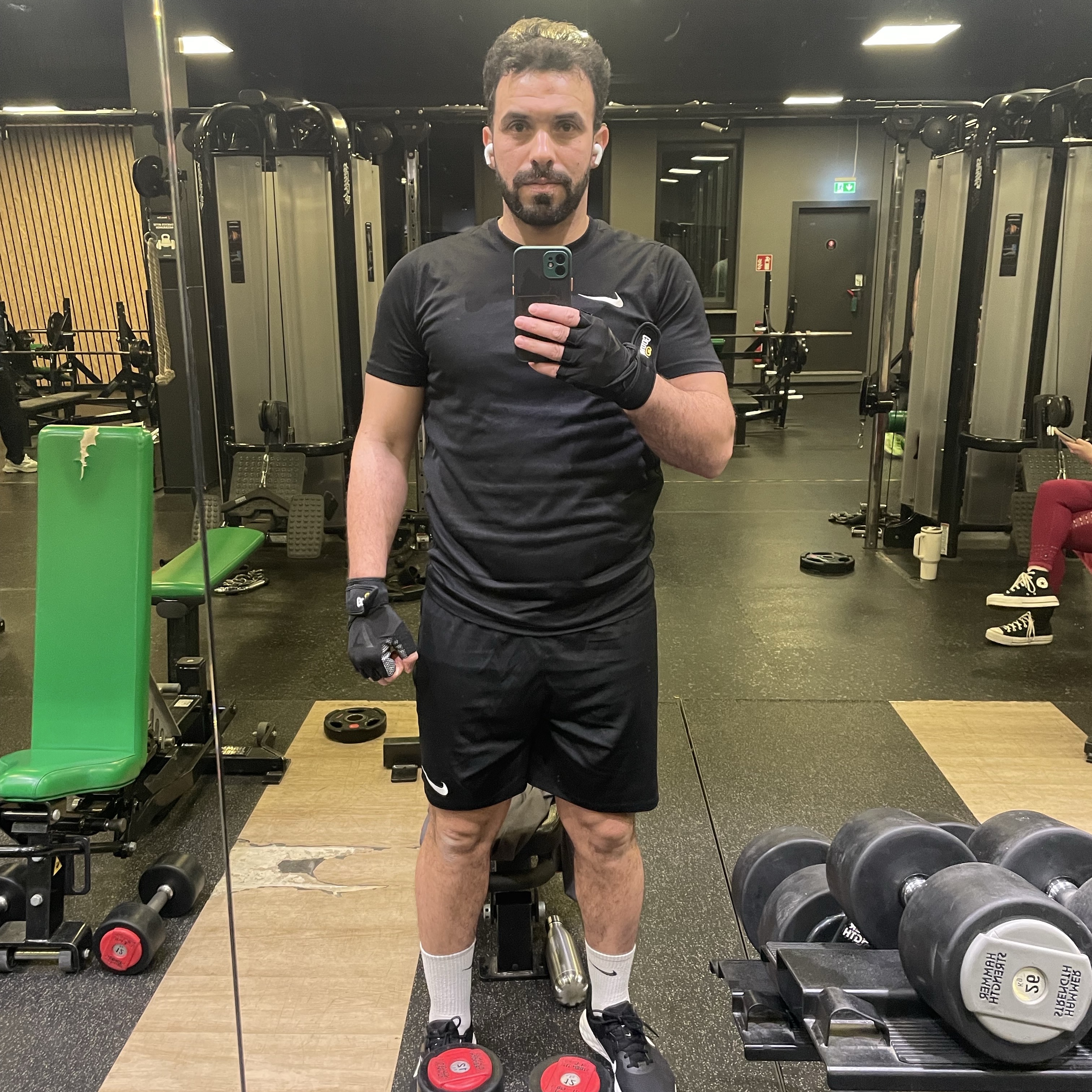 Ilyes Mezni