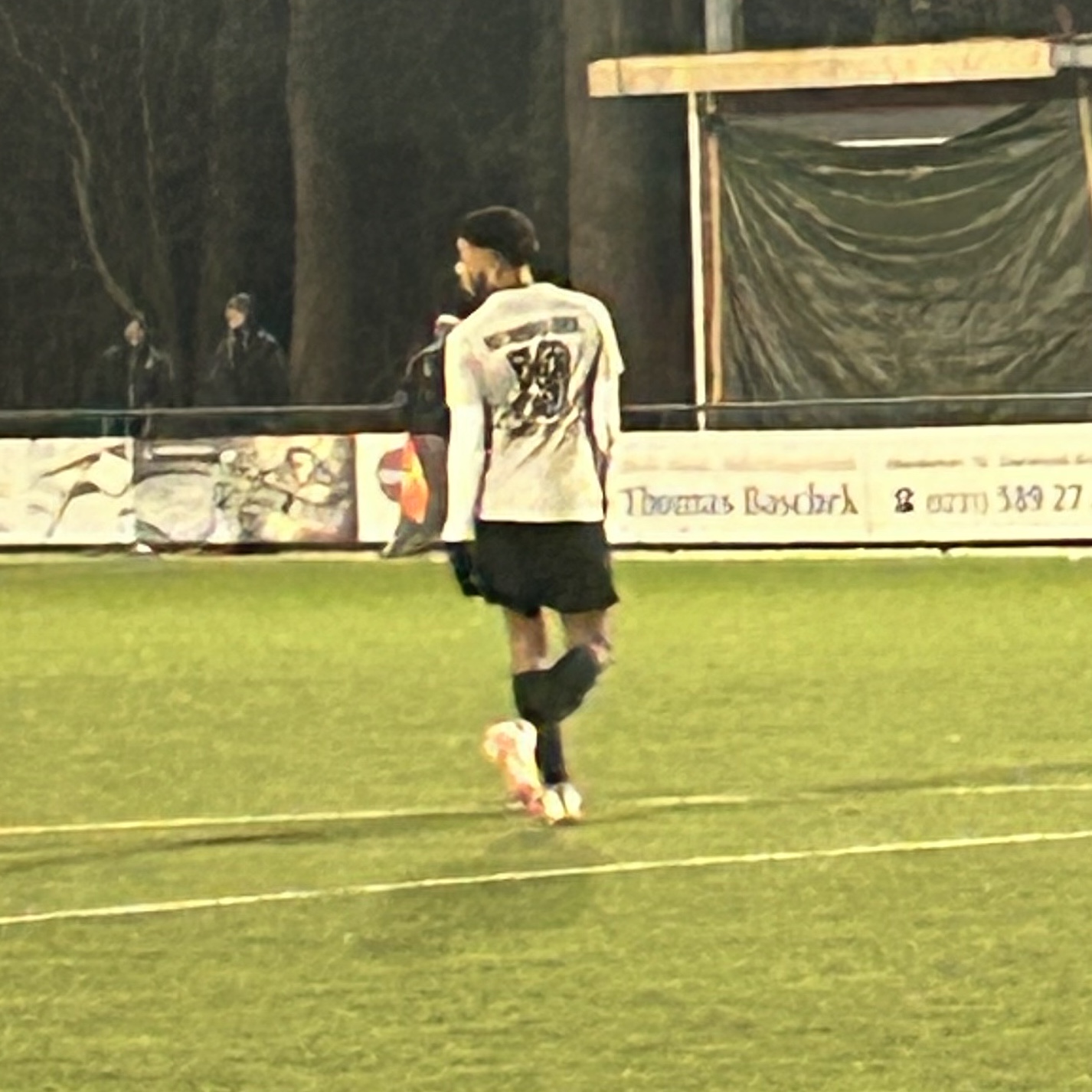 Padraig Yaël Lontsi