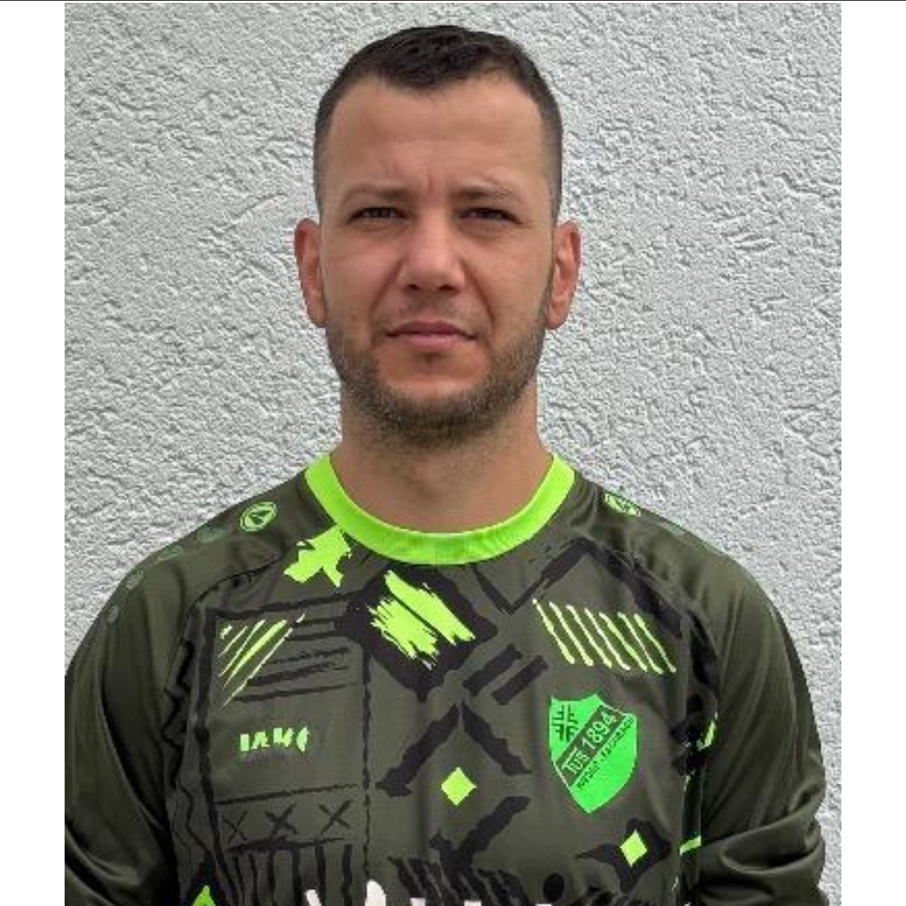 Mikel Nipolli