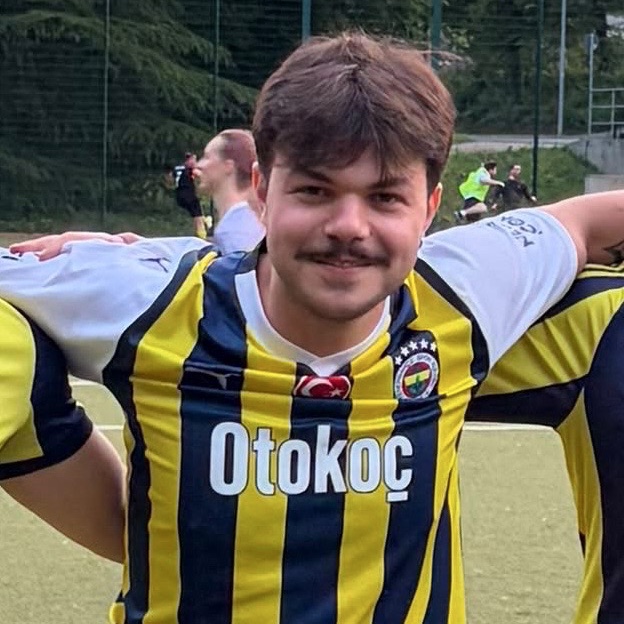 Enis Emre Afşar