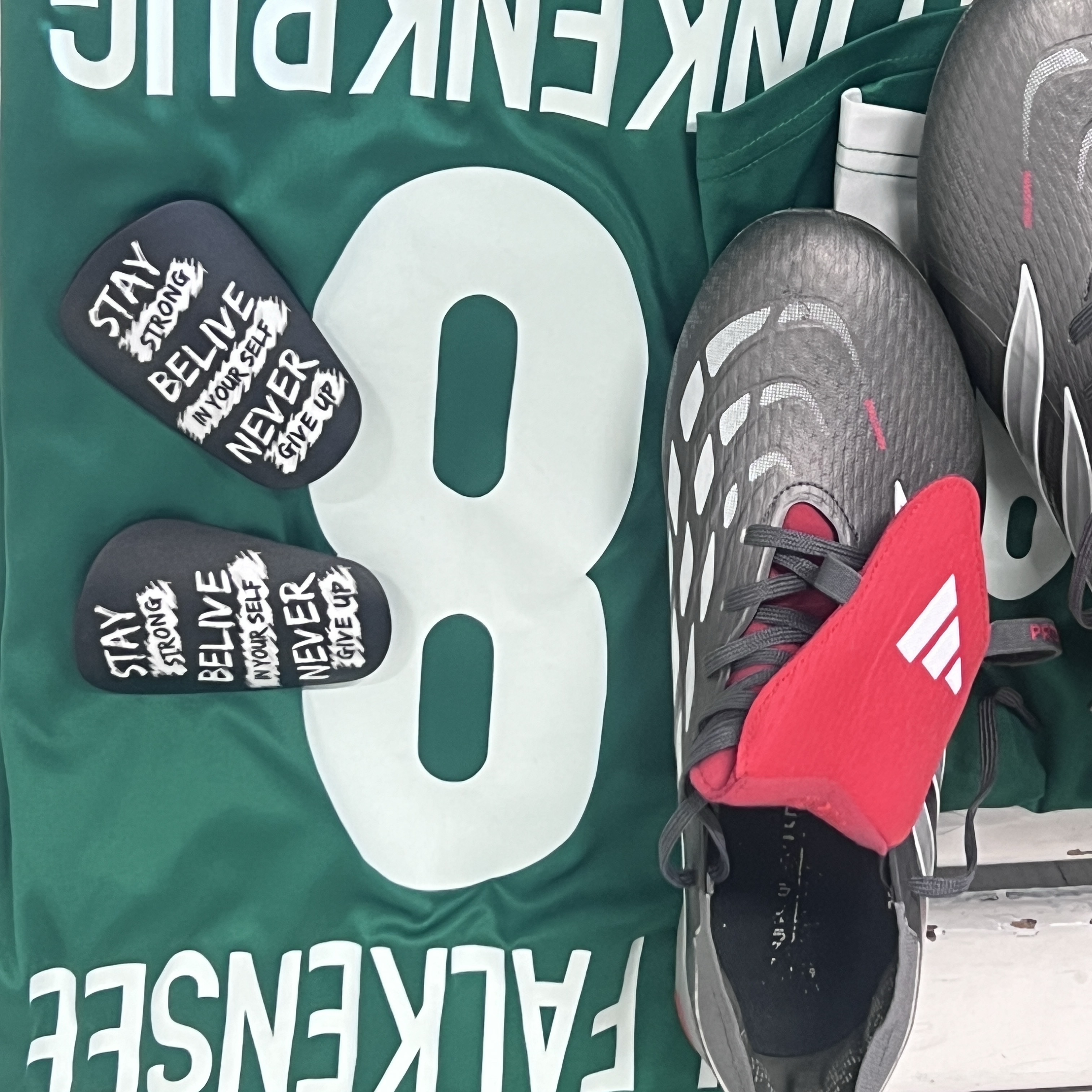 Nnanga Ray Sivira Jordan