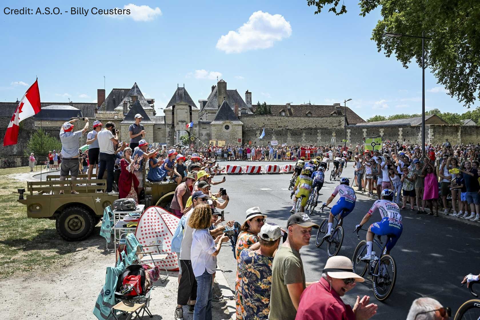 Tour de France 2025 Stage 9 - View 4