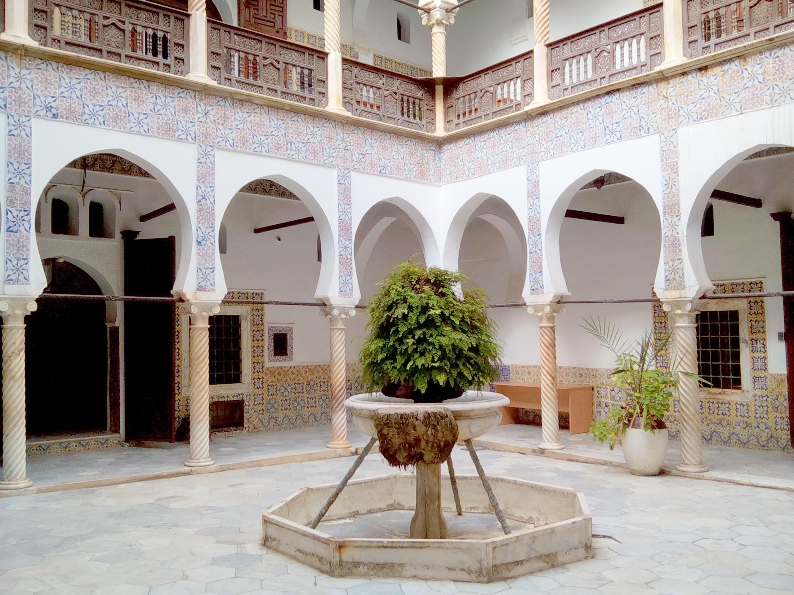 Alger — Merveilles architecturales et artistiques