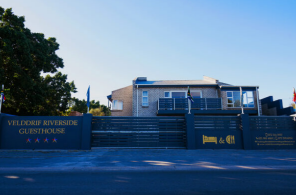 Velddrif Riverside Guesthouse – photo 1