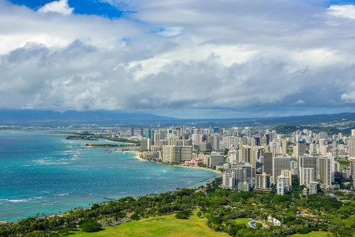 Honolulu Travel alone 