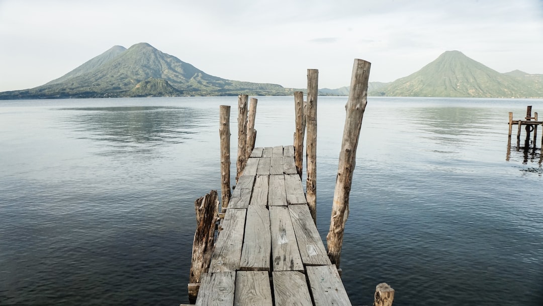 Is Lake Atitlán safe?