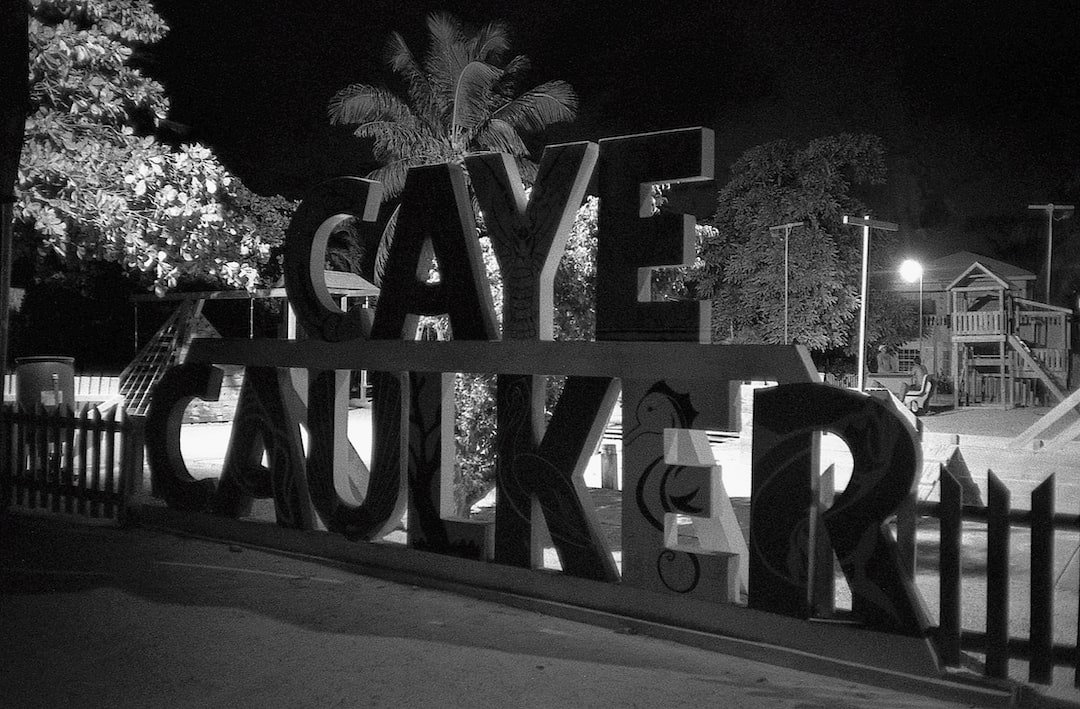Is The Cayes safe?