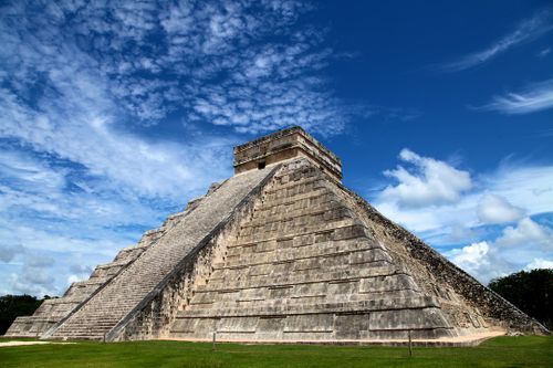 Chichén Itzá Travel alone 