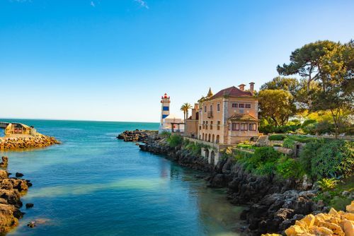 Couch Surfing in Cascais