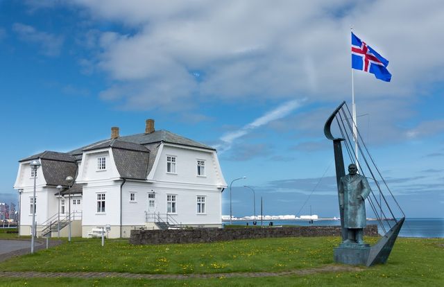 Solo Female Travel in Reykjavík