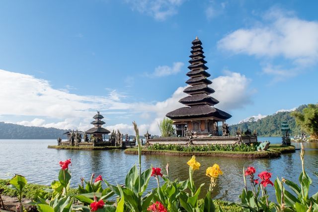 Solo Female Travel & Backpacking in Bali