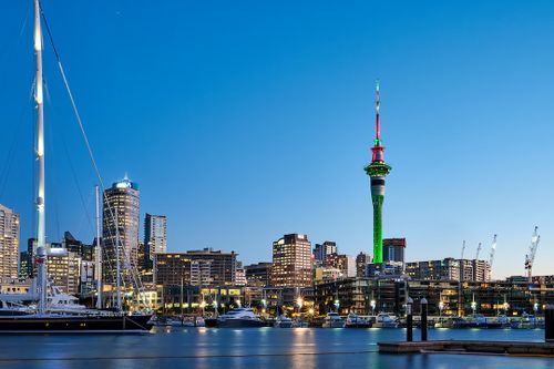 Couch Surfing in Auckland