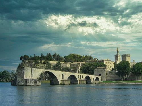 Is Avignon safe?