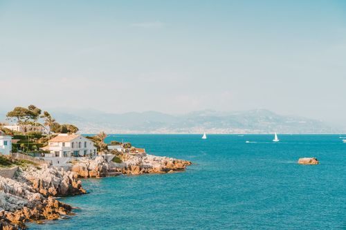 Solo Travel in Antibes