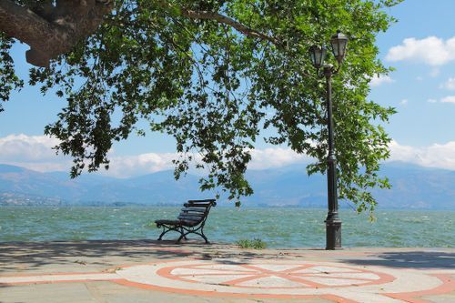 Couch Surfing in Kastoria