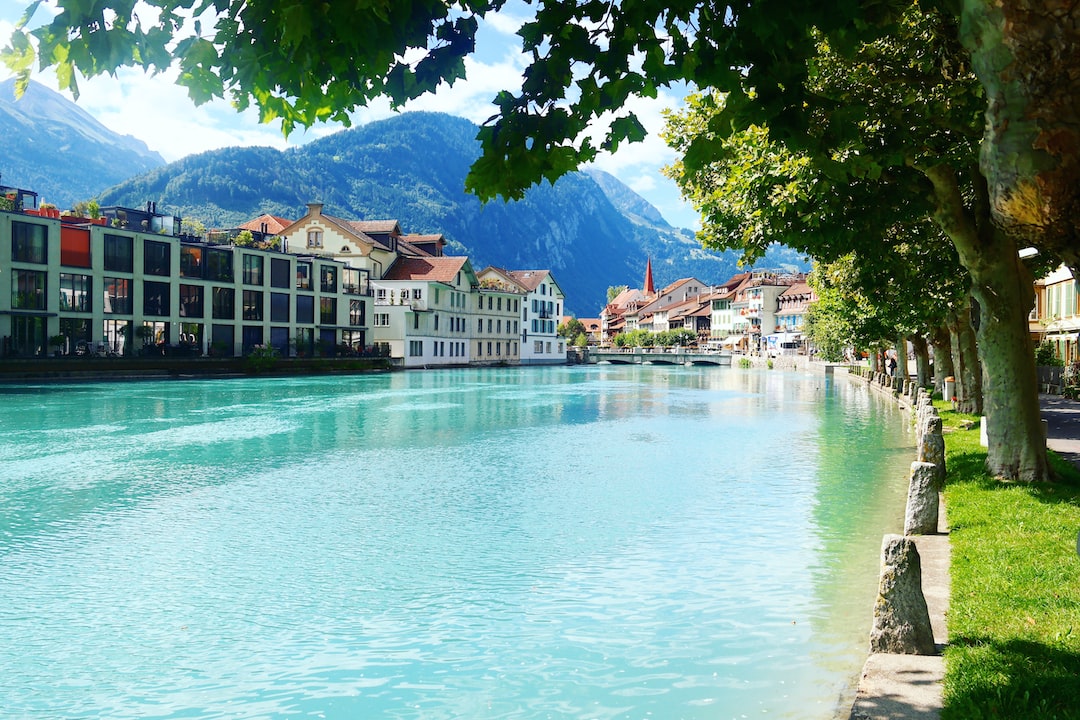 Cheap places in Switzerland for solo travel