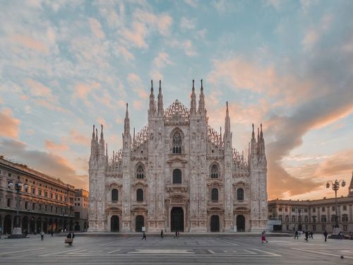 Solo Travel in Milan