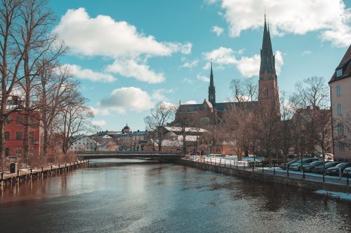 Uppsala Travel alone 
