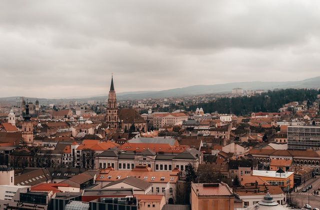 Is Cluj-Napoca safe for solo female travellers?