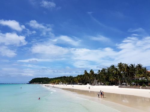 Solo Travel in Boracay