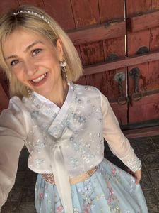 Azra