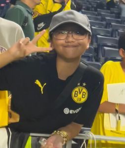Yu