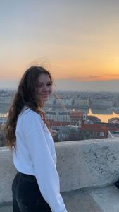 Leonie