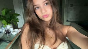 Ava