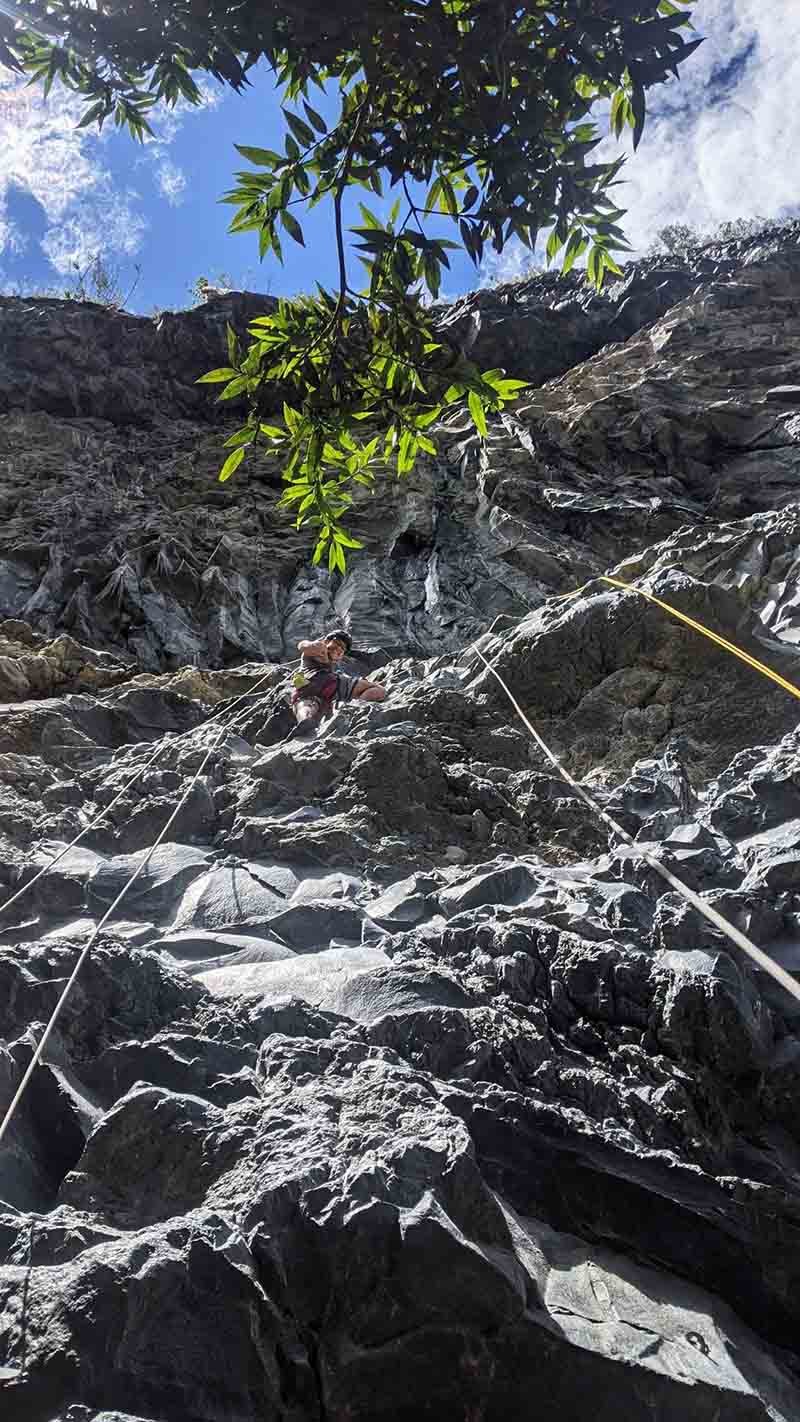 Rock climbing in San Martin