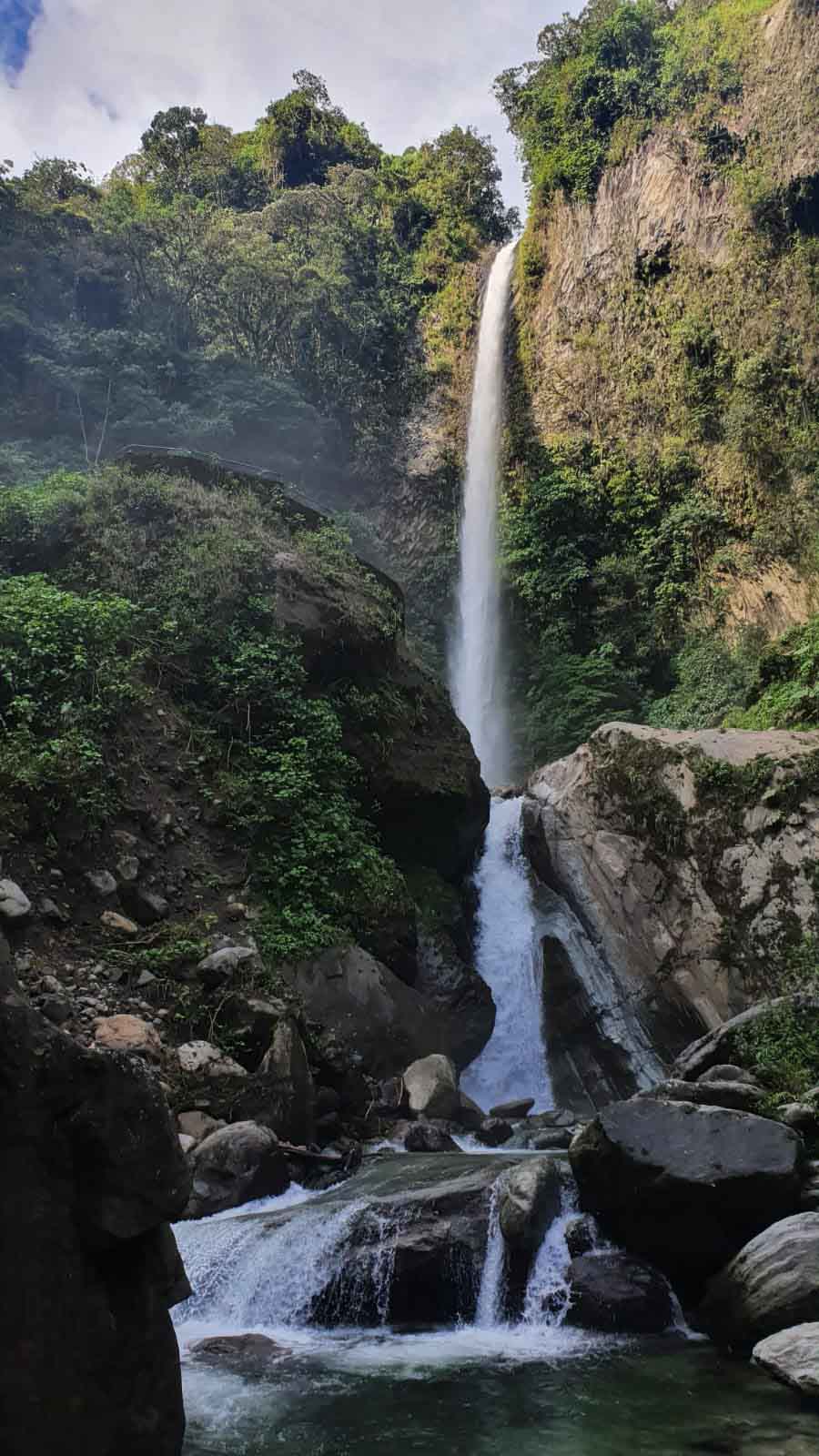 Machay waterfall - ecuador