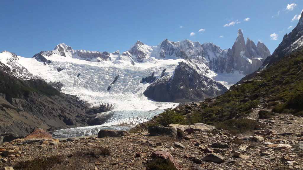 Trek to Laguna Cerro Torre