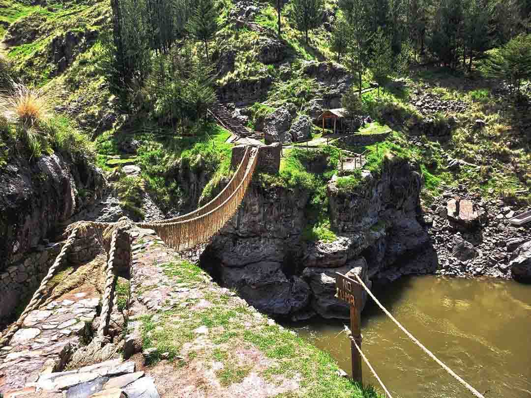 Peru inca bridge