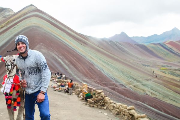 Traveler Raimbow Mountain | Peru