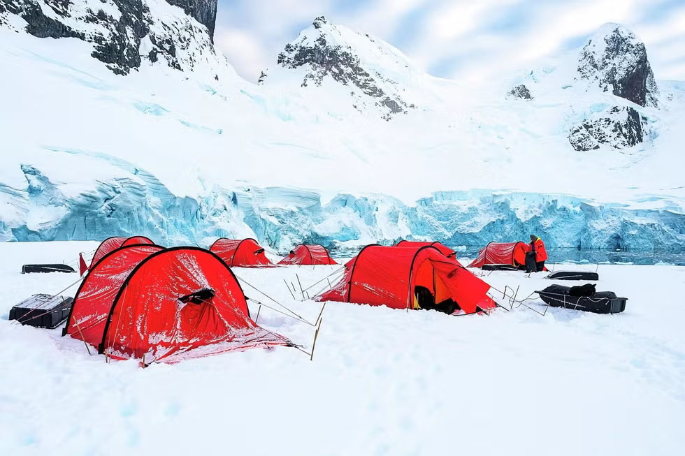 Camping | Antarctica
