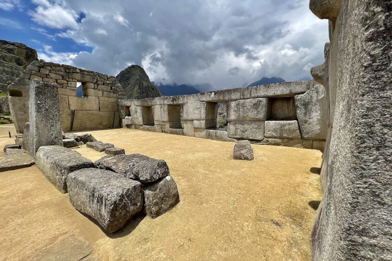 Three Windows Room | Perú
